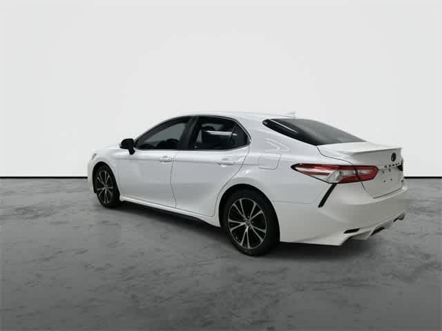 Thumbnail: 2020 Toyota Camry - 9