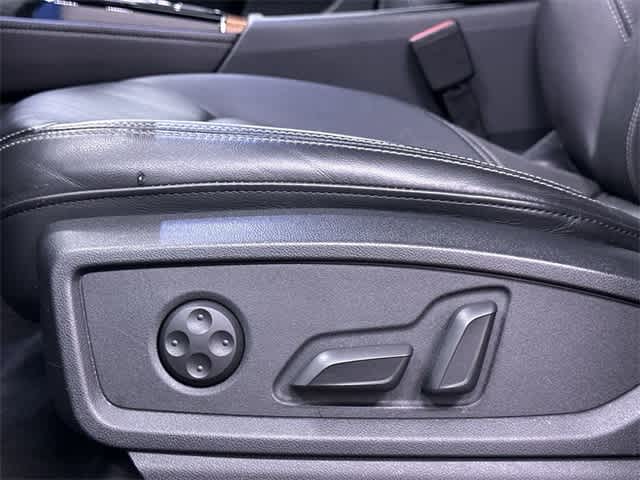 2023 Audi Q5 e Premium Plus 27