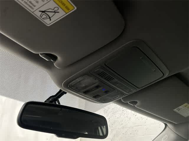 Thumbnail: 2018 Honda Pilot - 21