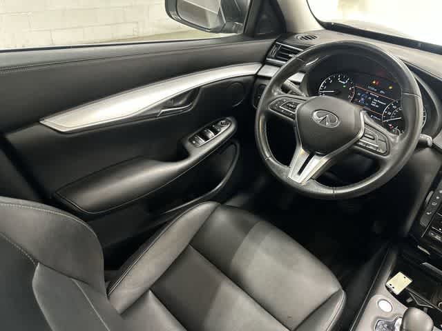Thumbnail: 2020 INFINITI QX50 - 12