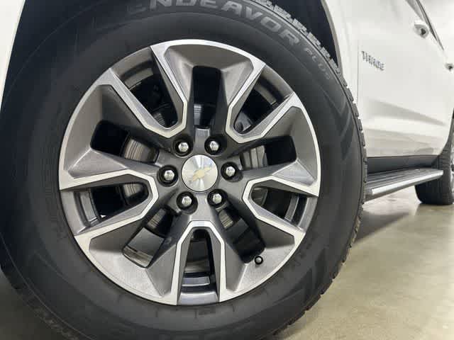 Thumbnail: 2022 Chevrolet Tahoe - 29