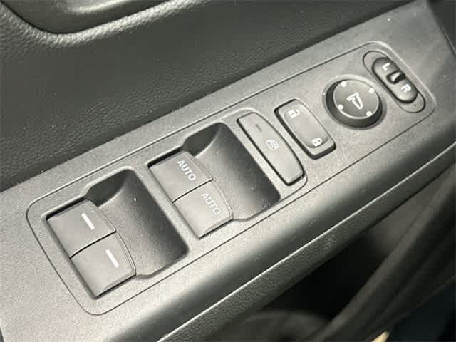 Thumbnail: 2023 Honda CR-V - 20