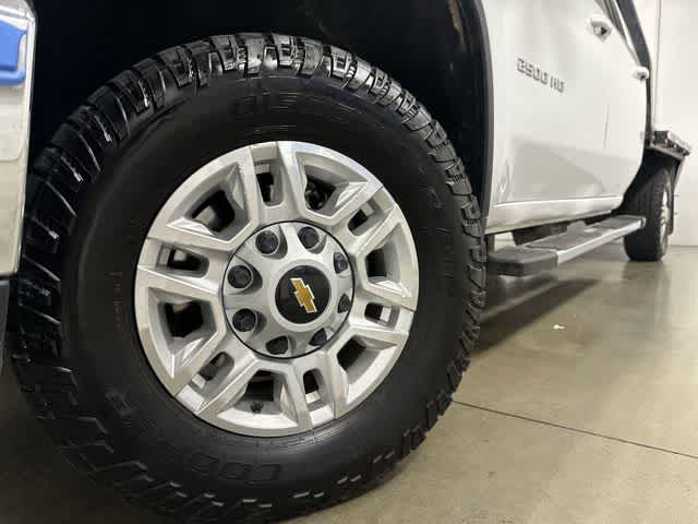 Thumbnail: 2024 Chevrolet Silverado 2500 - 29