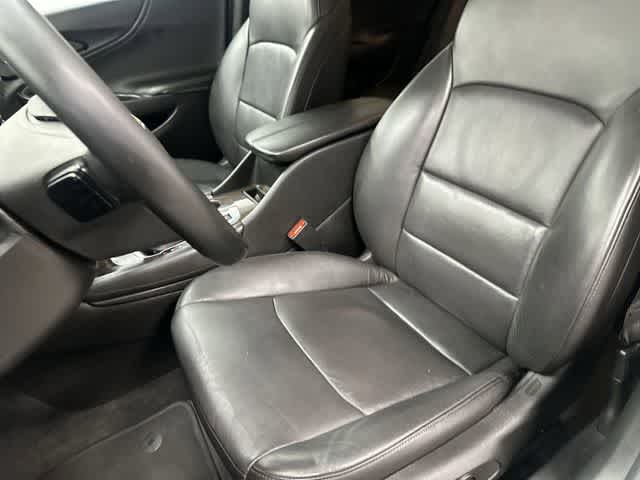 Thumbnail: 2024 Chevrolet Malibu - 10