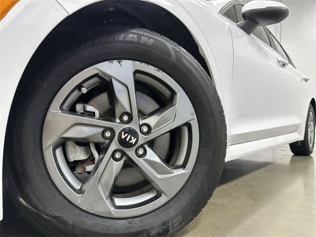Thumbnail: 2021 Kia K5 - 28