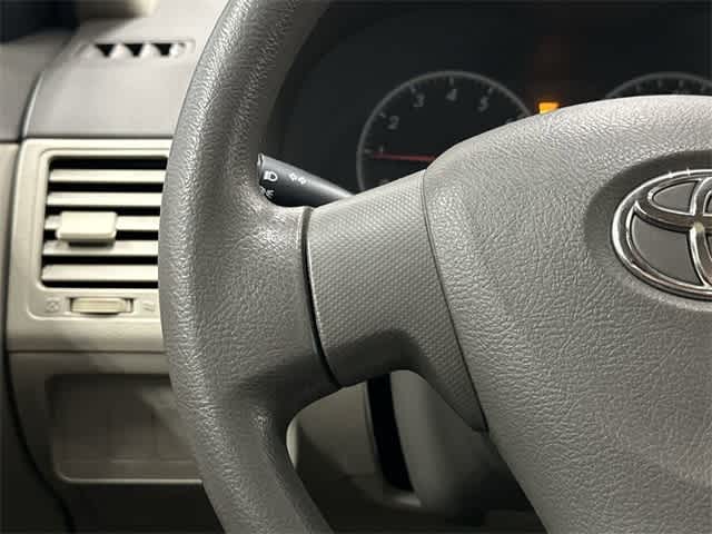 Thumbnail: 2009 Toyota Corolla - 18