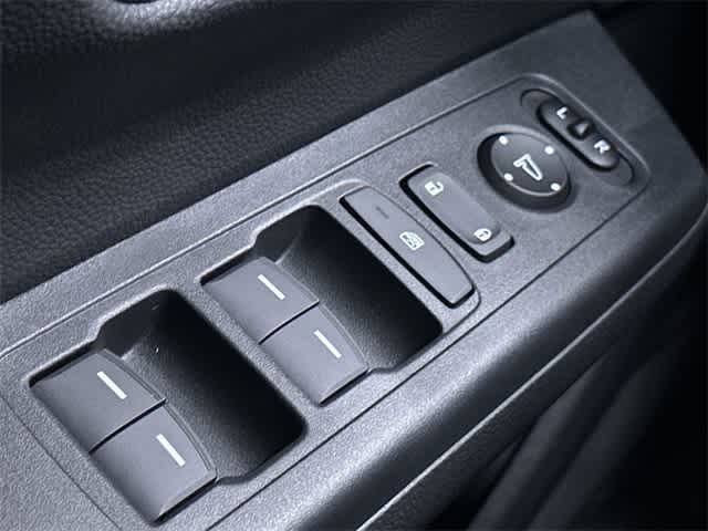 Thumbnail: 2025 Honda CR-V - 20