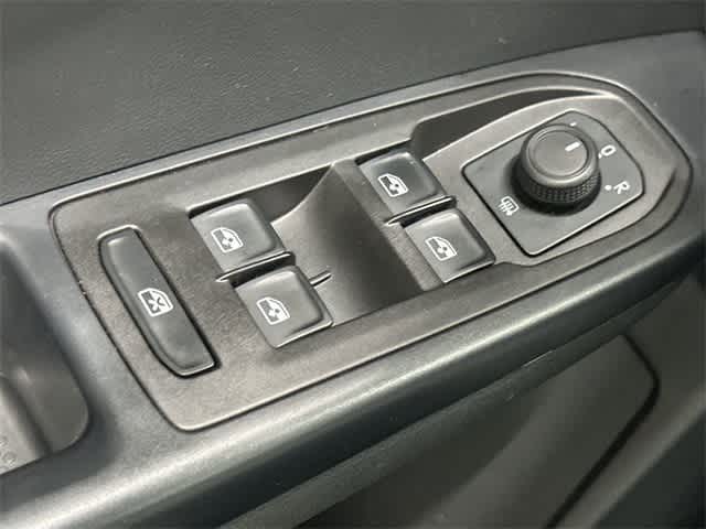 Thumbnail: 2024 Volkswagen Taos - 20