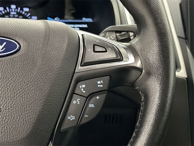 Thumbnail: 2022 Ford Edge - 18