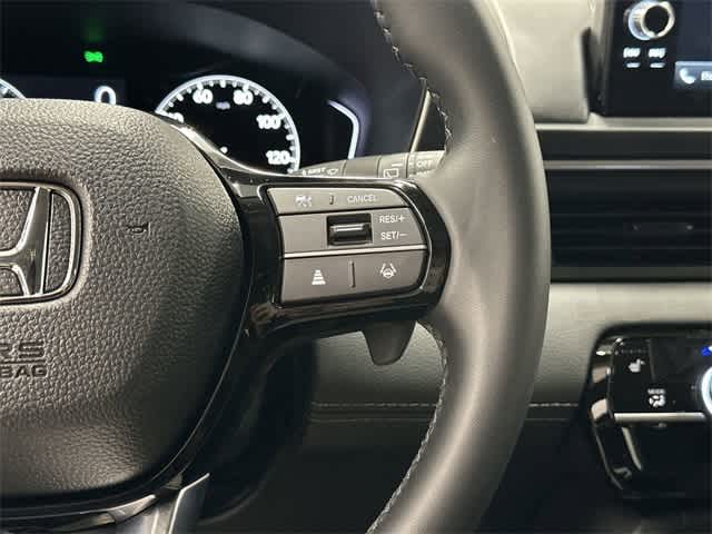 Thumbnail: 2025 Honda Pilot - 16