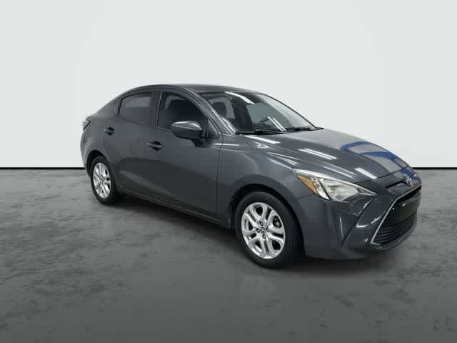 Thumbnail: 2018 Toyota Yaris iA - 5