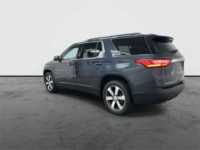 Thumbnail: 2021 Chevrolet Traverse - 9