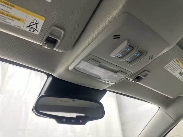 Thumbnail: 2013 Buick Encore - 21