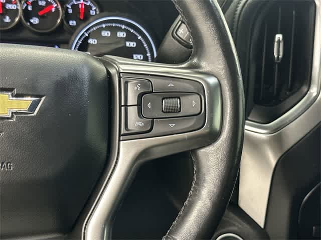 Thumbnail: 2020 Chevrolet Silverado 1500 - 17