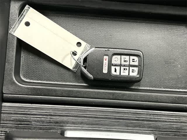 Thumbnail: 2019 Honda Odyssey - 32