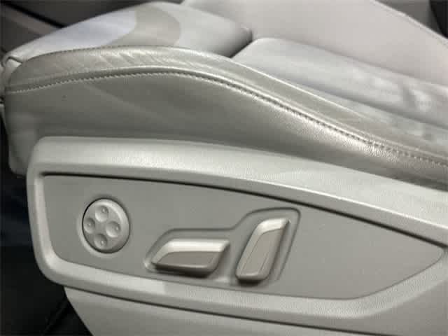 Thumbnail: 2024 Audi Q5 - 26