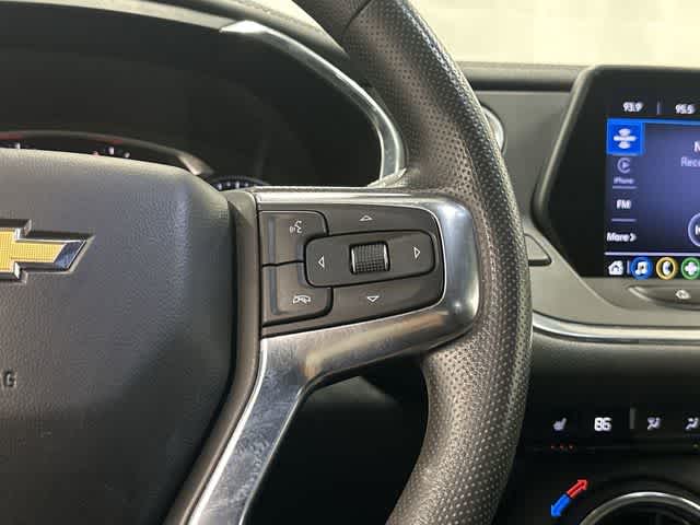 Thumbnail: 2021 Chevrolet Blazer - 18