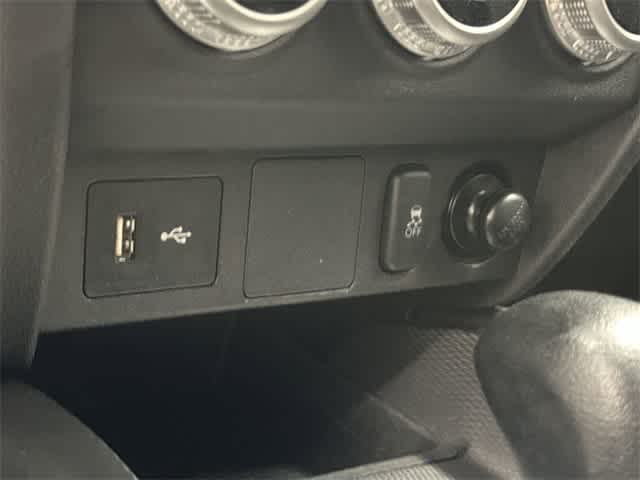 Thumbnail: 2024 Mitsubishi Outlander Sport - 25