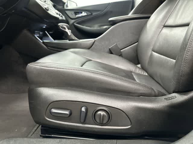 Thumbnail: 2024 Chevrolet Malibu - 26