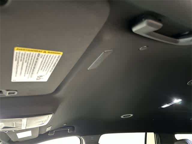 Thumbnail: 2026 Chevrolet Traverse - 28