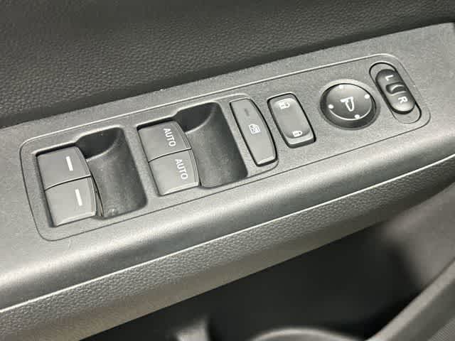 Thumbnail: 2025 Honda CR-V - 20