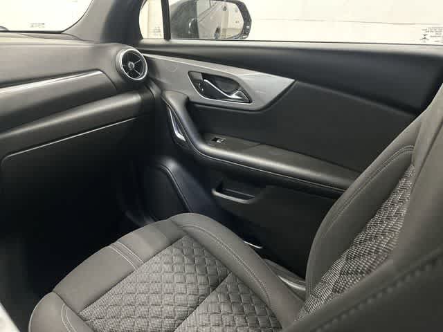 Thumbnail: 2021 Chevrolet Blazer - 13