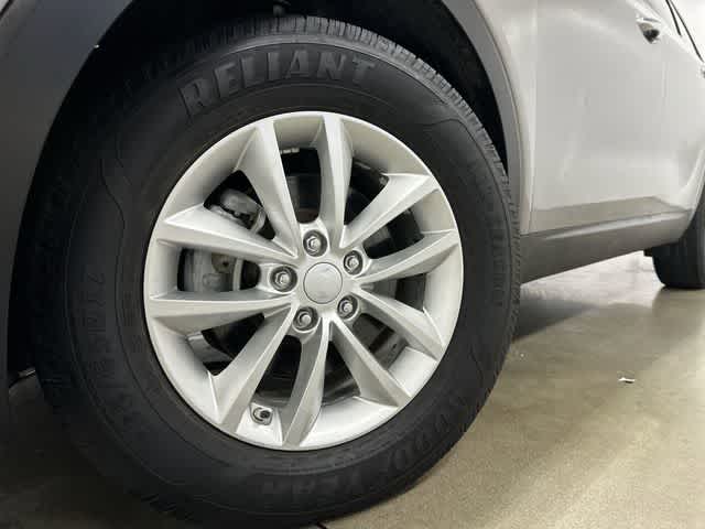 Thumbnail: 2017 Kia Sorento - 28