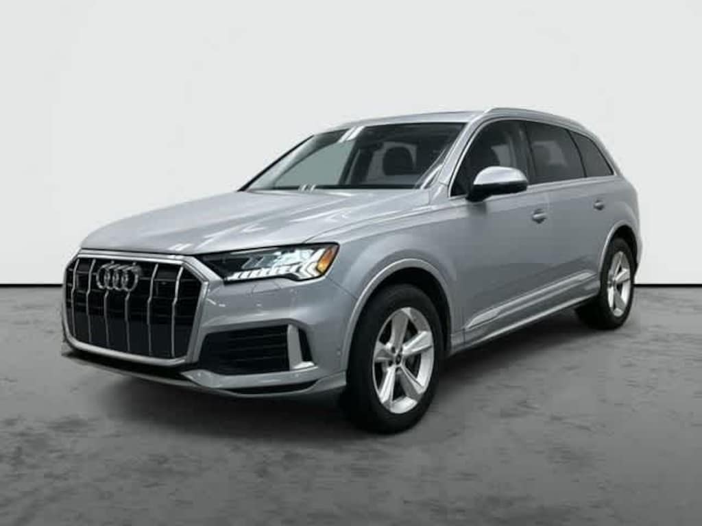 Used 2024 Audi Q7 45 Premium SUV