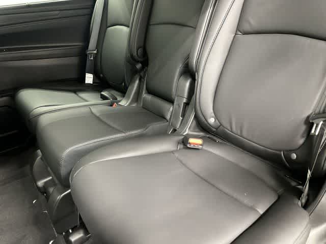 2026 Honda Odyssey EX-L - Photo 11