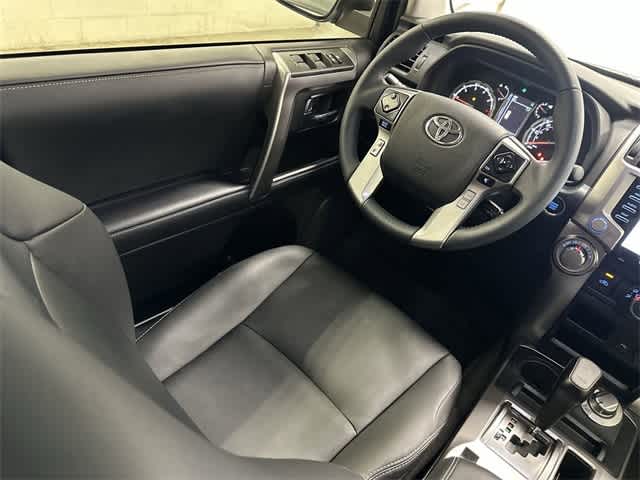 Thumbnail: 2024 Toyota 4Runner - 12