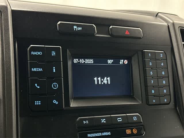 Thumbnail: 2022 Ford F-350 - 21