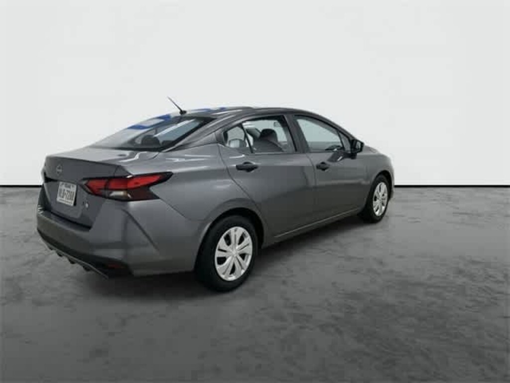 Used 2024 Nissan Versa 1.6 S Sedan