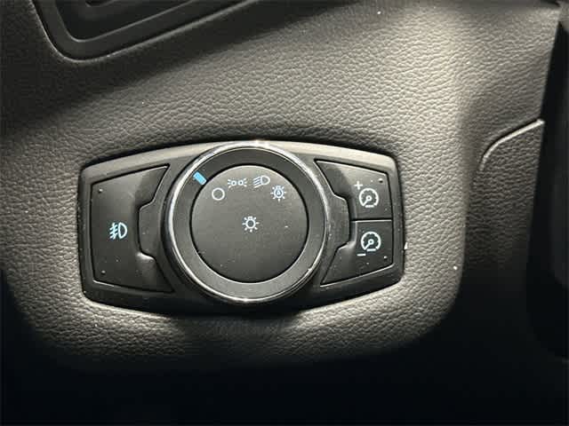 2013 Ford Escape SE 19