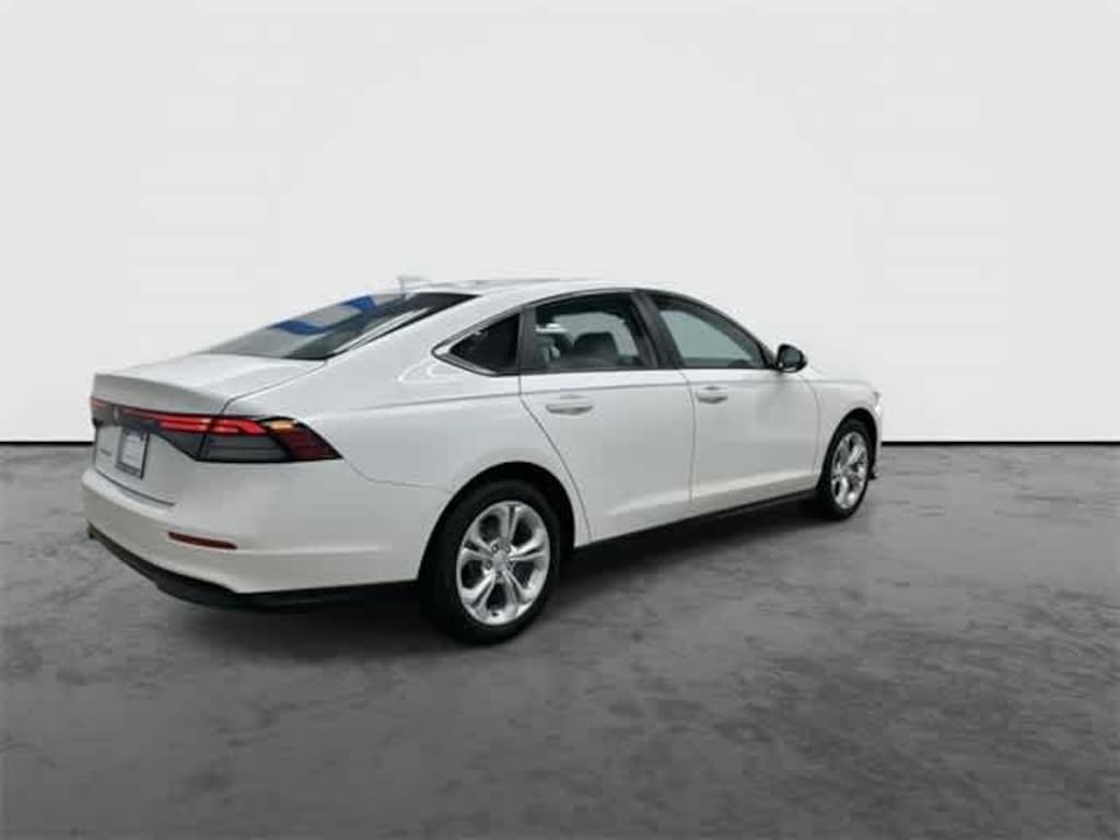 Certified 2025 Honda Accord LX Sedan