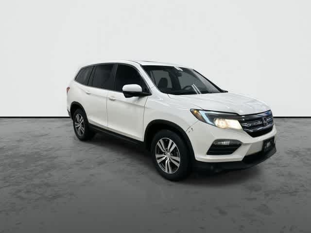 Thumbnail: 2017 Honda Pilot - 5