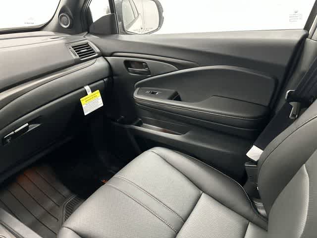 Thumbnail: 2025 Honda Ridgeline - 13