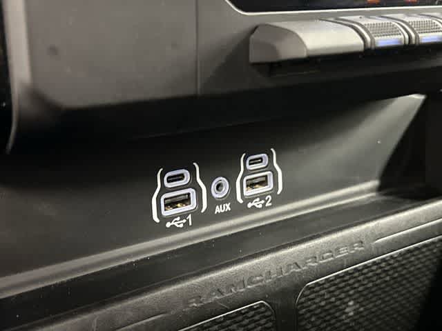 Thumbnail: 2025 RAM 1500 - 26