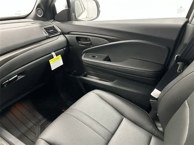 Thumbnail: 2025 Honda Ridgeline - 13