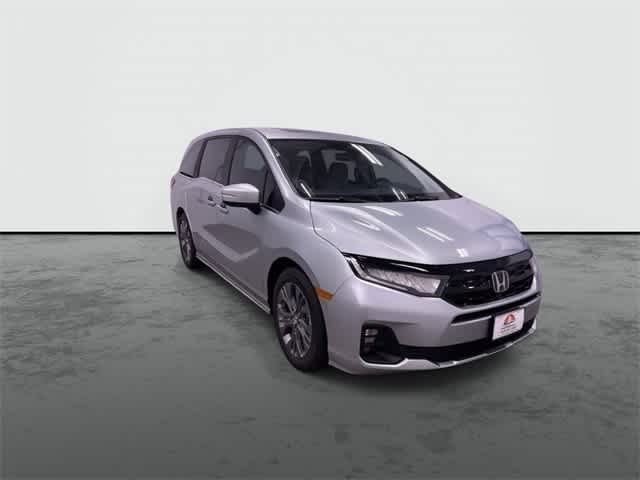 2025 Honda Odyssey Touring 3
