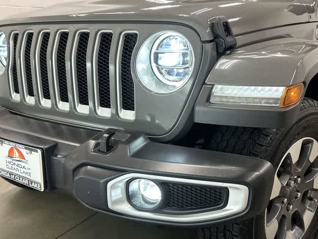 Thumbnail: 2021 Jeep Wrangler - 32