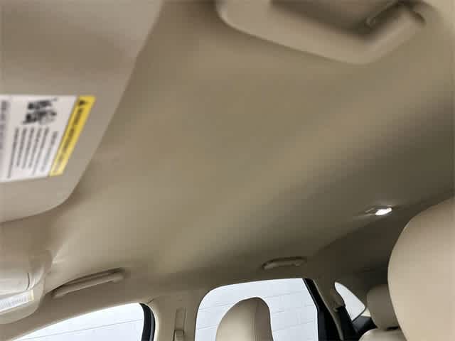 Thumbnail: 2018 Ford Edge - 27