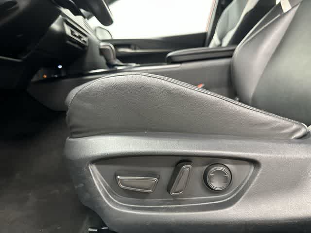 Thumbnail: 2025 Toyota Camry - 26