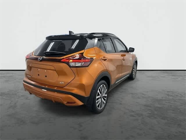 Thumbnail: 2023 Nissan Kicks - 3
