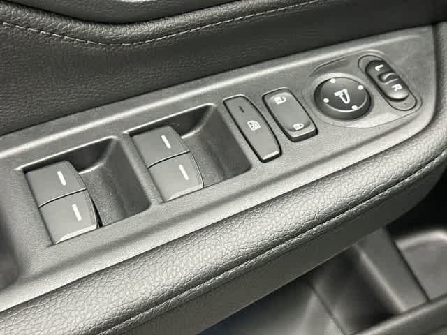 Thumbnail: 2026 Honda Odyssey - 20