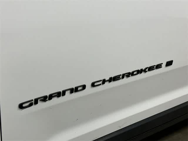 Thumbnail: 2023 Jeep Grand Cherokee - 28