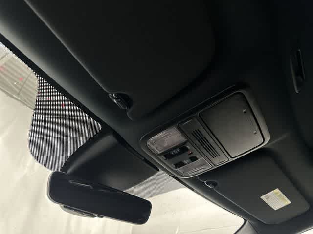 Thumbnail: 2025 Honda Odyssey - 21