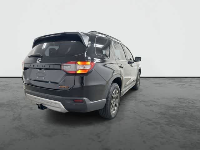 Thumbnail: 2024 Honda Pilot - 3