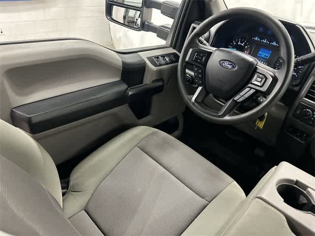 Thumbnail: 2020 Ford F-250 - 12