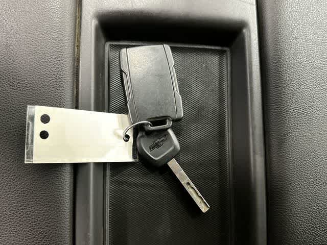 Thumbnail: 2021 Chevrolet Silverado 3500 - 30