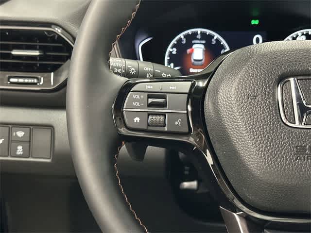 Thumbnail: 2025 Honda Pilot - 17